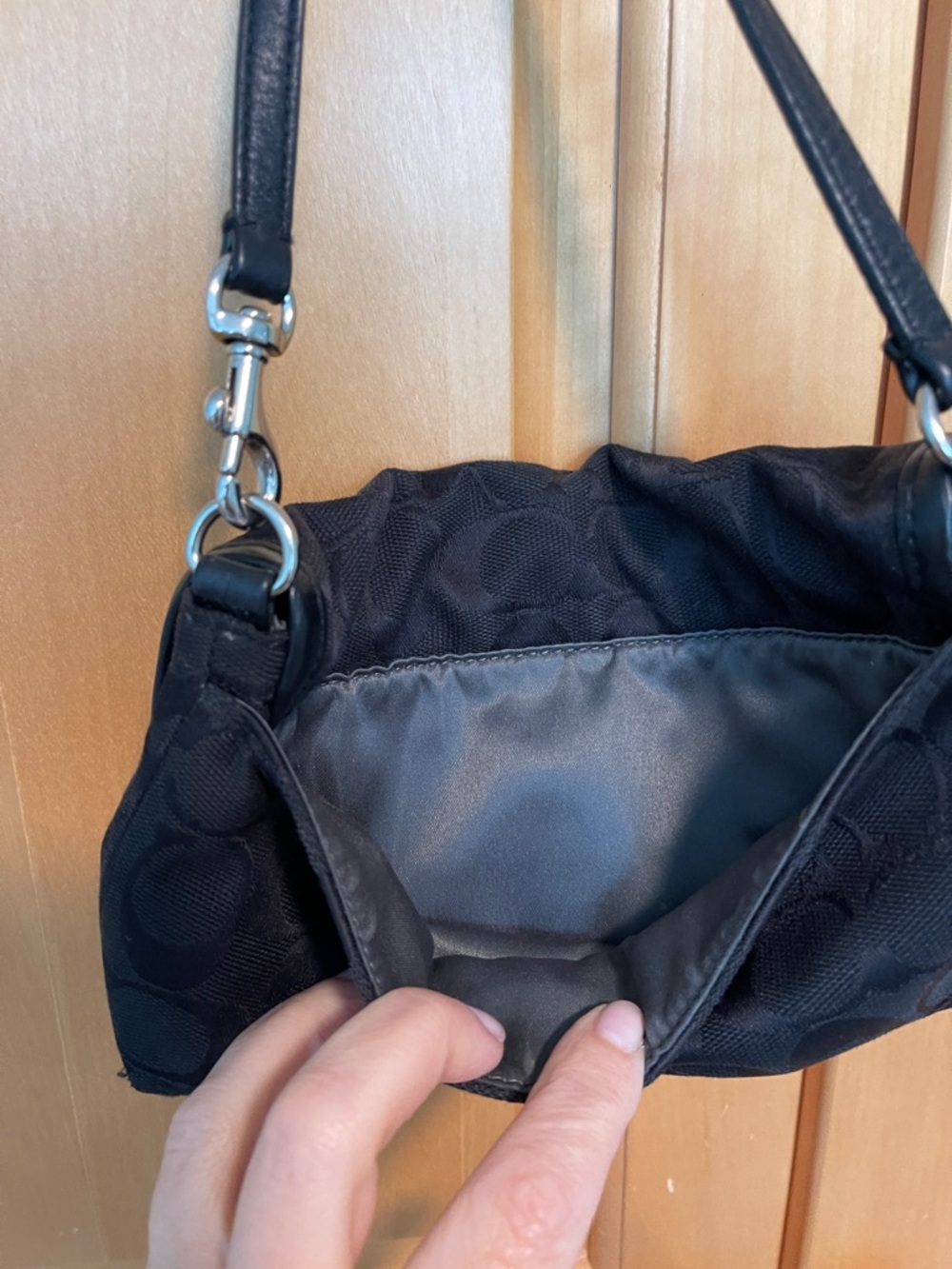Coach Black Wristlet - Classic C pattern - Picture 7 of 10